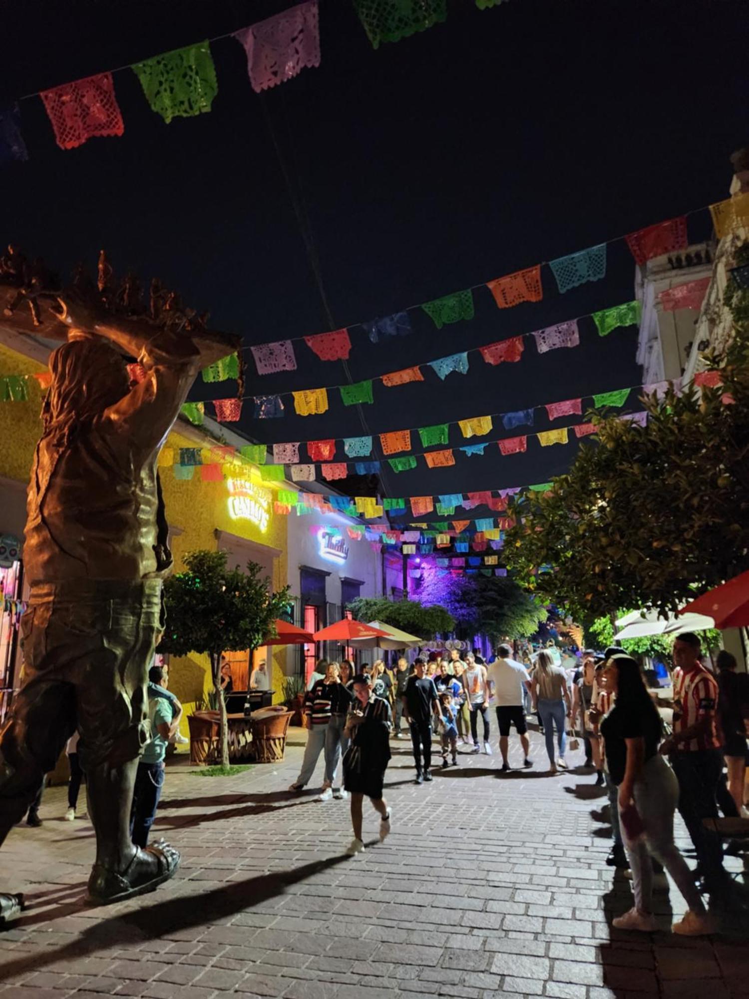 Hotel Boutique Villa Escondida, A Pasos De Lo Mejor En Tlaquepaque Exterior foto